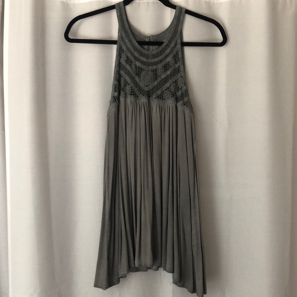 Crochet flowy tank top